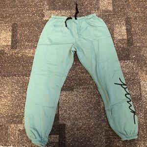 Pink Victoria’s Secret mint colored sweatpants only wore a few times